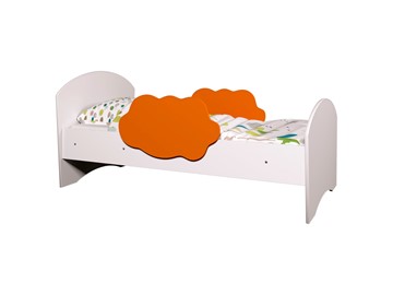 Детская кровать с бортиками Тучка, корпус Белый, фасад Оранжевый в Комсомольске-на-Амуре