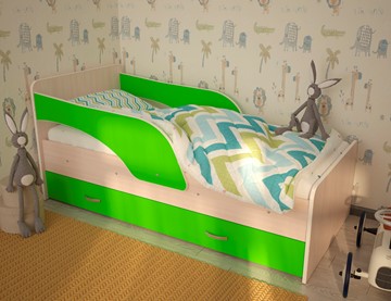 Детская кровать с бортиками Максимка, корпус Млечный дуб, фасад Салатовый в Комсомольске-на-Амуре