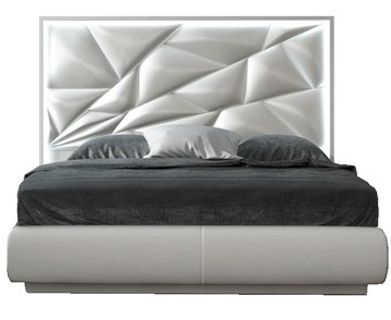 Спальная кровать FRANCO KIU 1242 с LED подсветкой изголовья (160х200) в Комсомольске-на-Амуре