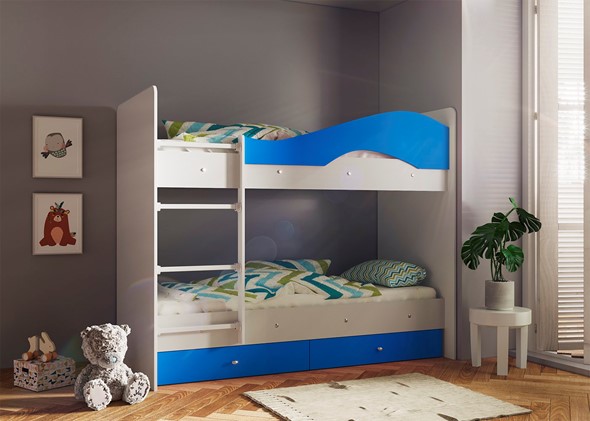 Детская 2-х ярусная кровать Мая с 2 ящиками на щитах, корпус Млечный дуб, фасад Синий в Комсомольске-на-Амуре - изображение