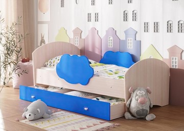 Детская кровать Тучка с ящиком, корпус Дуб млечный, фасад Синий в Хабаровске