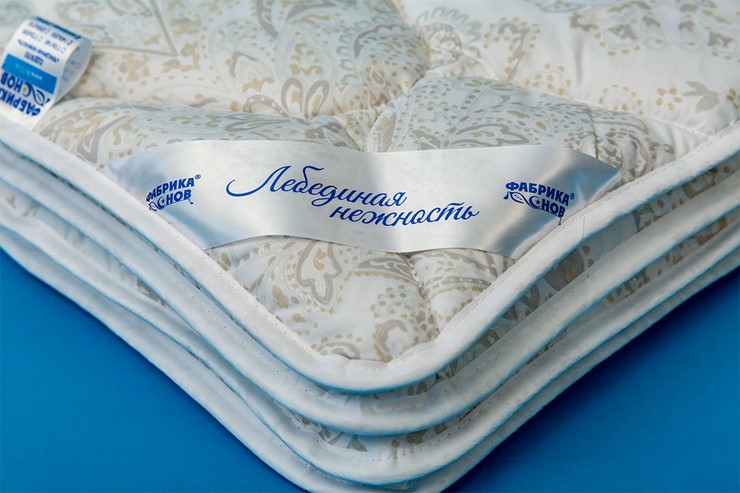 Одеяло всесезонное полутороспальное Лебединая нежность в Хабаровске - изображение 1