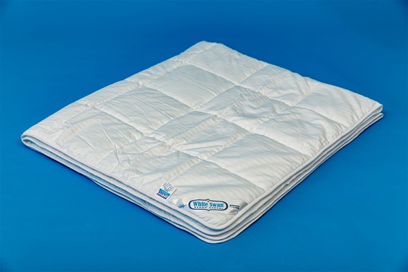 Одеяло лёгкое двуспальное Белый лебедь в Хабаровске - изображение