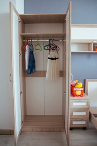 Детский распашной шкаф Остин М02 в Комсомольске-на-Амуре - предосмотр 3